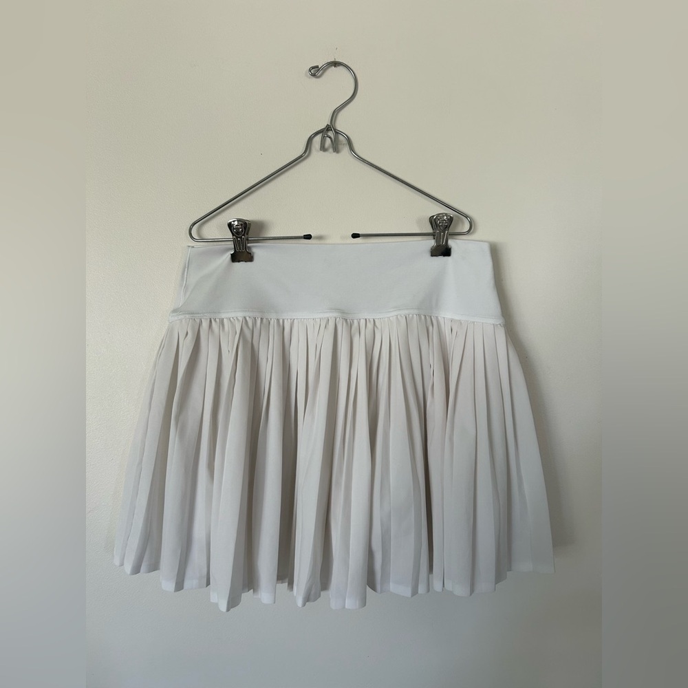 NWOT Aerie White Tennis Skirt Large
